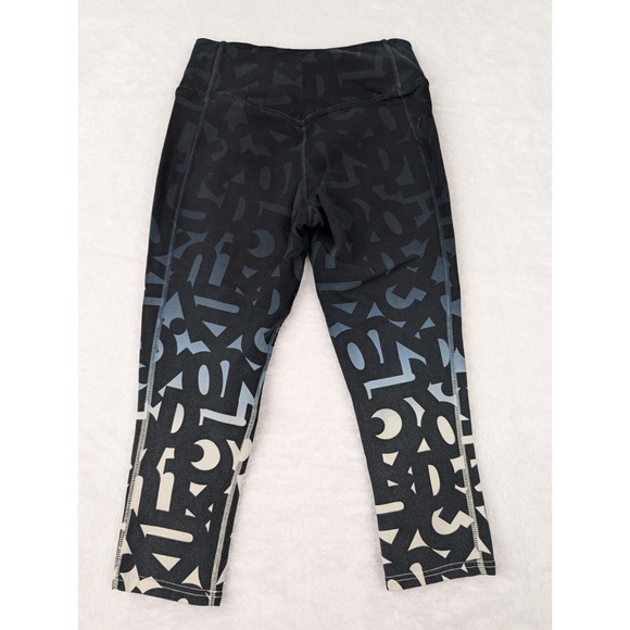 Nike Leggings Women's Size XS All Over Print Black Compression Fitness Yoga - Picture 7 of 9
